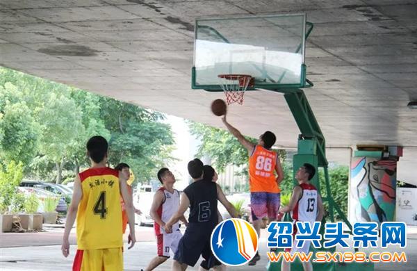 这场警企联谊赛很精彩-2