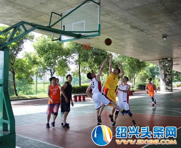 这场警企联谊赛很精彩-3