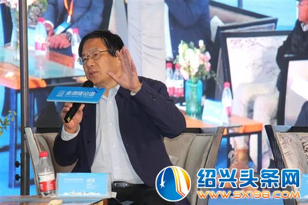 导师胡坚与丁海土联合把脉梓岚软装-4 导师胡坚与丁海土联合把脉梓岚软装-4