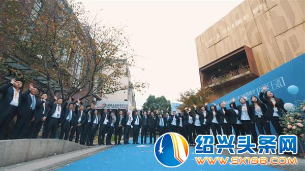 绍兴市人大常委会副主任孙云耀莅临金德隆调研-6 绍兴市人大常委会副主任孙云耀莅临金德隆调研-6