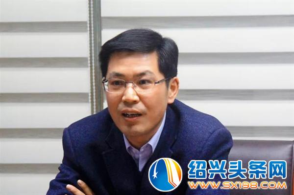 丁如兴部长调研都市经济创意产业平台金德隆-2