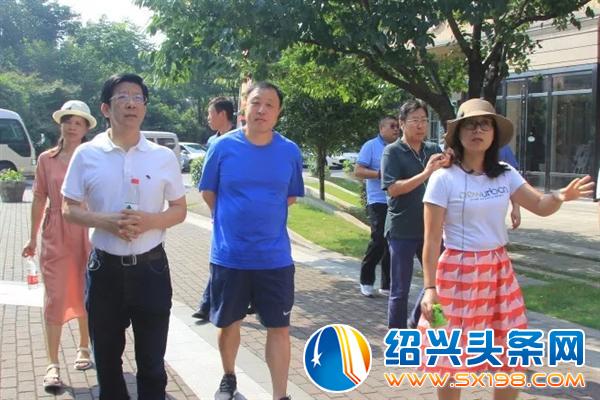 葫芦岛市政协主席石文光一行莅临金德隆考察 葫芦岛市政协主席石文光一行莅临金德隆考察