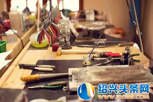 绍兴市第六届工业设计大赛火热征稿中-1