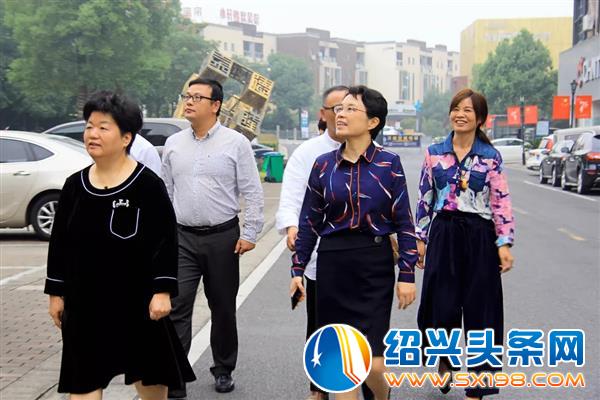 统战部部长叶卫红莅临金德隆考察