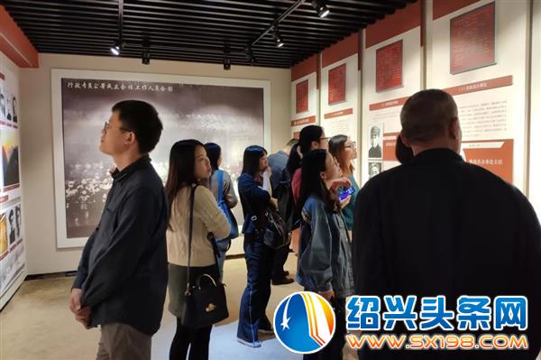 金德隆形尔尚党支部到浙东革命根据地纪念馆参观-4 金德隆形尔尚党支部到浙东革命根据地纪念馆参观-4