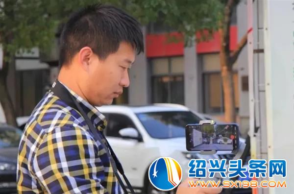 新媒体创意技能大赛参赛者来金德隆取景选材-3