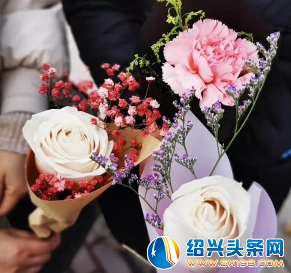 悦夏花艺-10